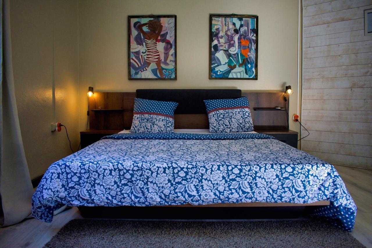 Casa Babalahy Bed & Breakfast แซ็ง-ปีแยร์ ภายนอก รูปภาพ
