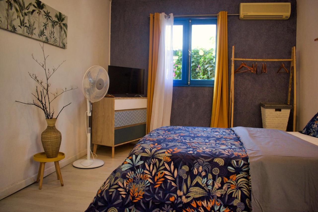 Casa Babalahy Bed & Breakfast แซ็ง-ปีแยร์ ภายนอก รูปภาพ